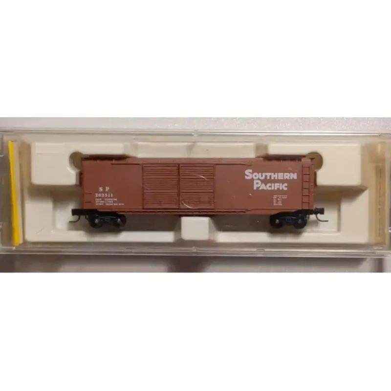 Micro-Trains 13704-2 Z Scale Southern Pacific 50' Standard Boxcar #202511 NIB - Your Source for Gaming Essentials Trains
