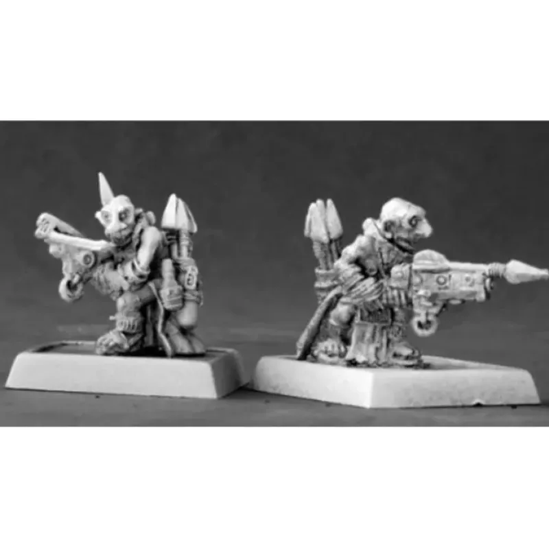Tabletop Miniatures>Reaper Miniatures Bloodstone Gnome Pinners (9) 06212 Warlord Army Pack Unpainted - Your Source for Gaming Essentials