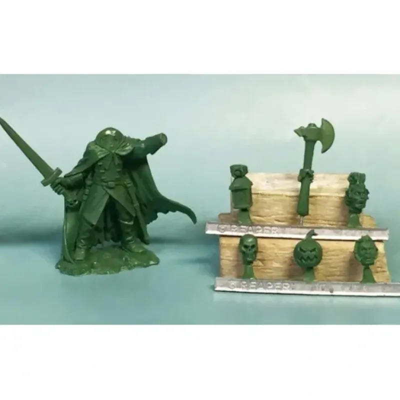 Tabletop Miniatures>Reaper Miniatures Headless Footman #04031 Unpainted Metal Figure - Your Source for Gaming Essentials