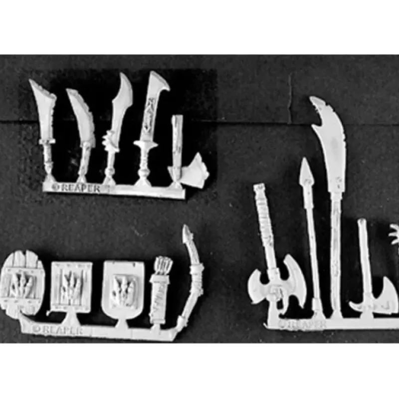 Tabletop Miniatures>Reaper Miniatures Reven Weapons (15) #14293 Reven Unpainted RPG D&D Mini Figure - Your Source for Gaming Essentials